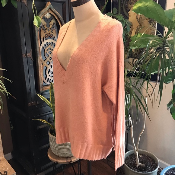 Uniq blush Back Lacing v-neck Sweater - Picture 4 of 8